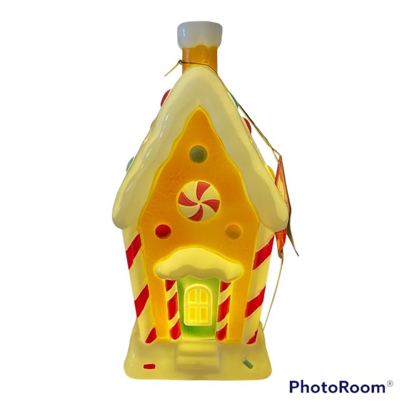 Holiday Time 11" Plastic LED Yellow Gingerbread House, Indoor Christmas Decor - Picture 7 of 7